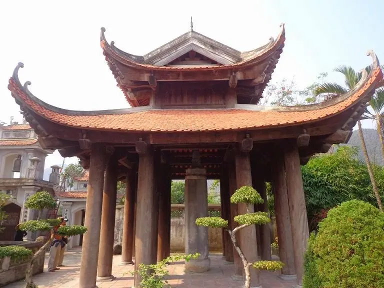Toàn cảnh Chùa Nhất Trụ