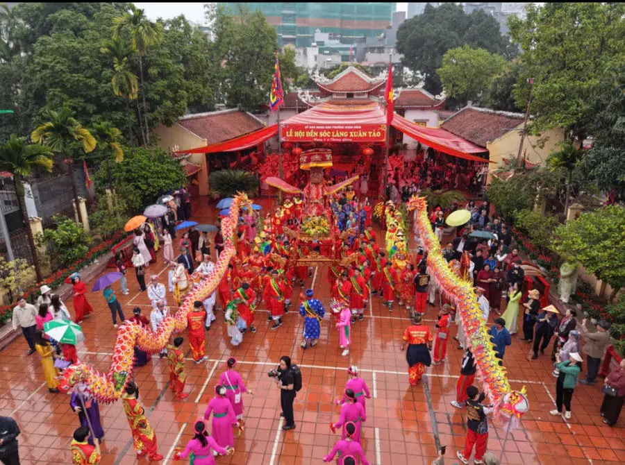 Toàn cảnh Hội đền Sóc (Xuân Đỉnh)