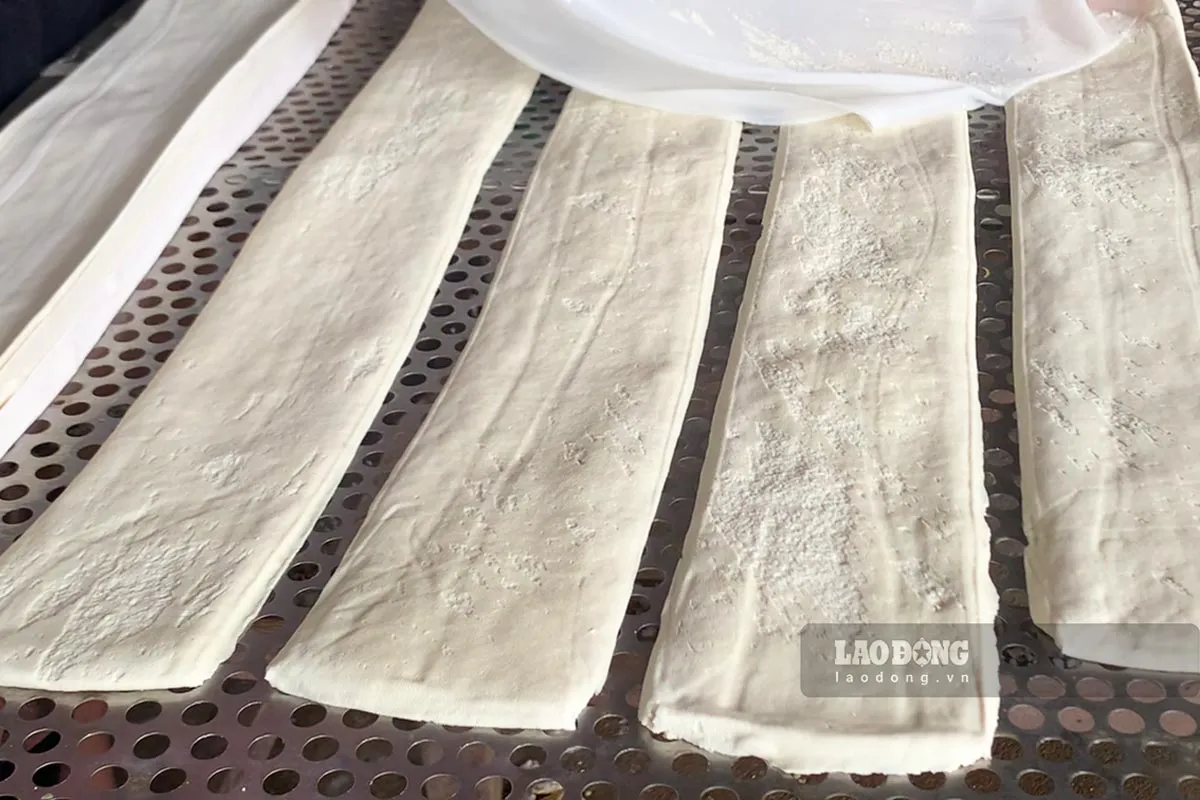 Đậu phụ làng Kênh siêu mỏng nhưng vẫn giữ được độ ngậy, vị thơm