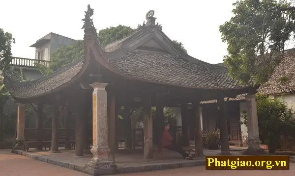 Tam bảo Chùa Sùng Ân