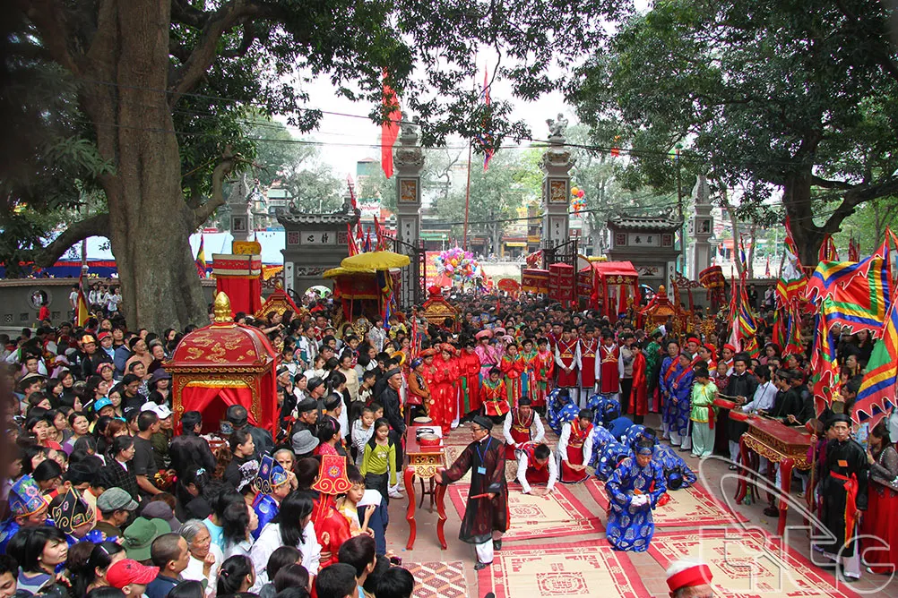 Khung cảnh Hội 5 làng Mọc