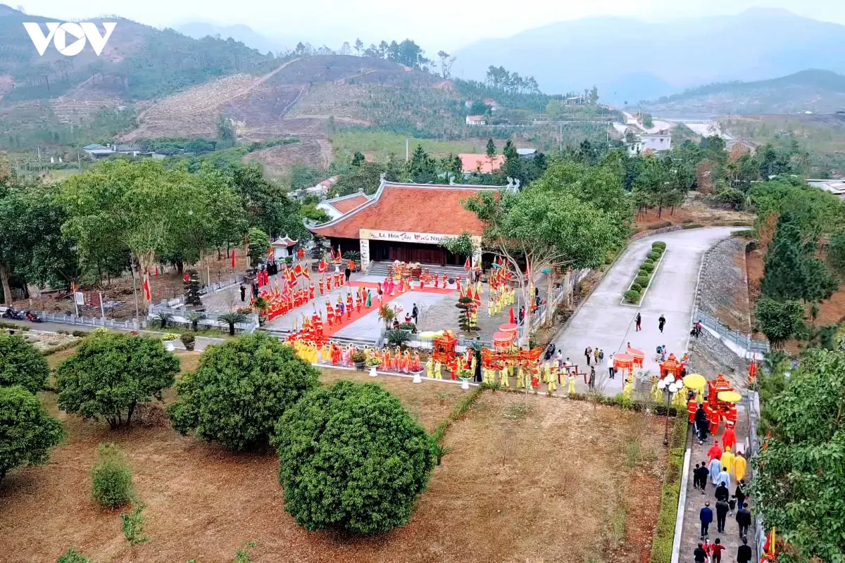 Quang cảnh Lễ hội Thái miếu nhà Trần