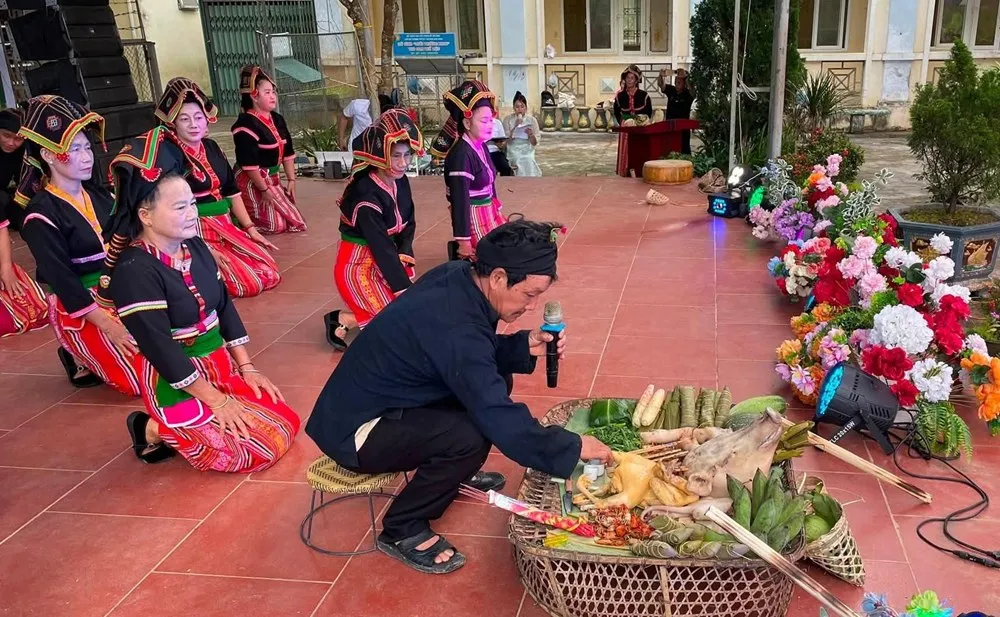 Các nghi lễ truyền thống tại Lễ hội Tết Ngô
