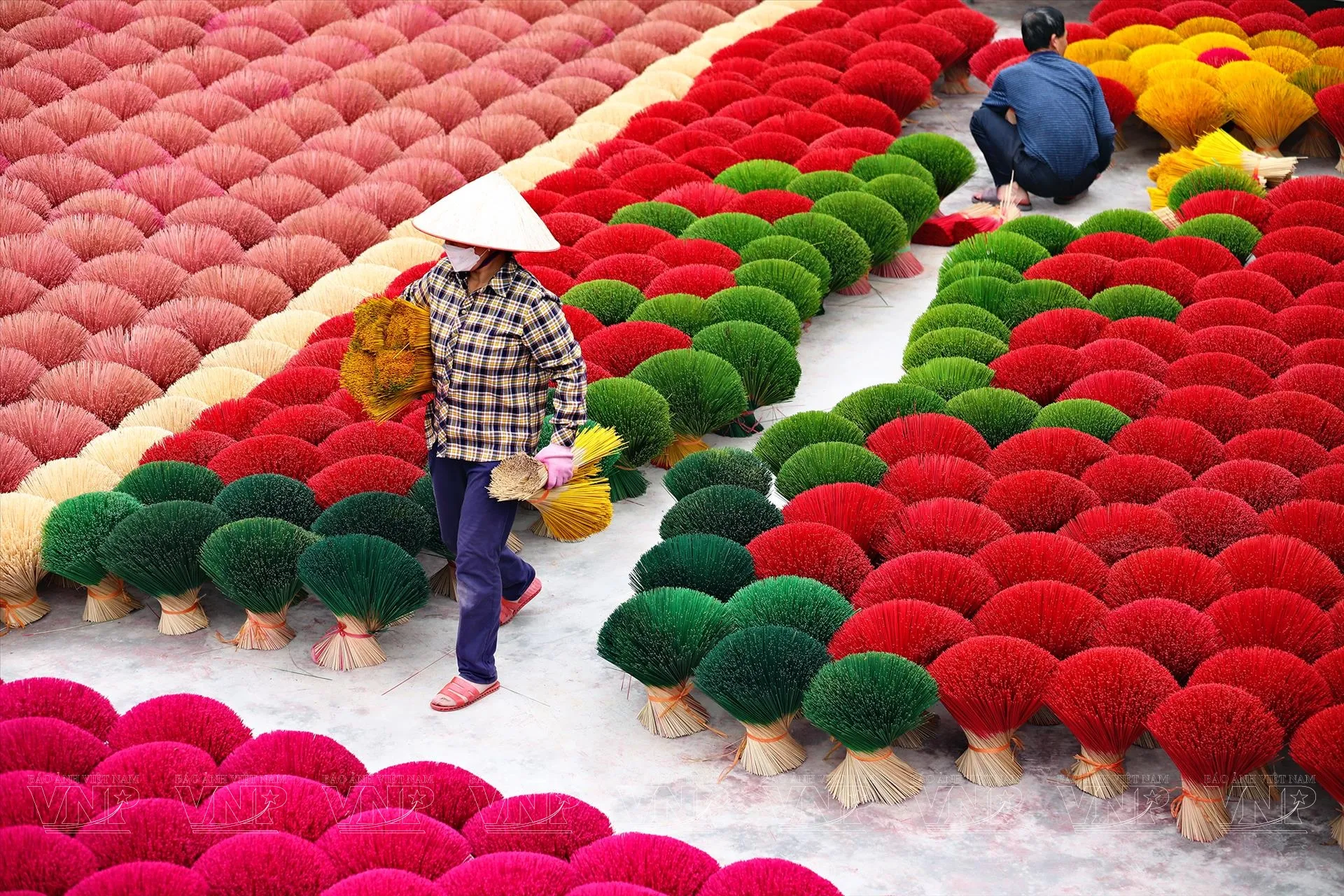 Khung cảnh lao động nhộn nhịp của những người dân nơi đây vào dịp cuối năm