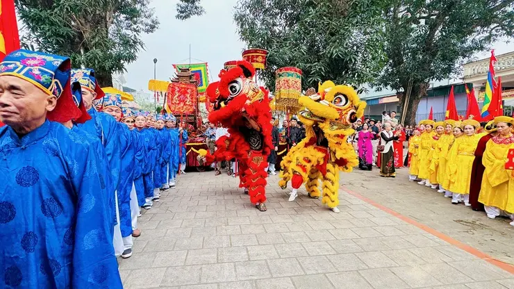 Không khí lễ hội tại Hội đình làng Thọ Am
