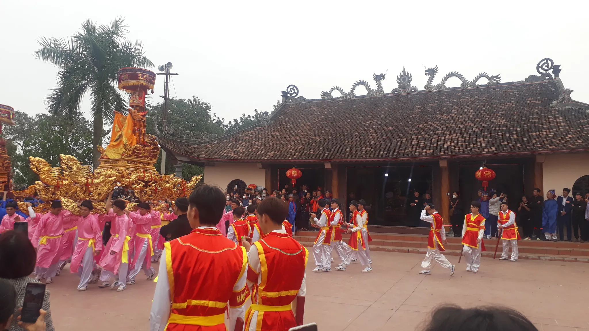 Kiệu Thánh làng Thụy Dương
