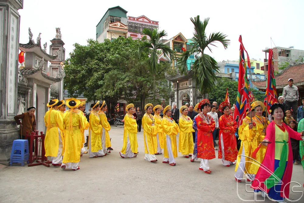 Đoàn rước tại Hội đình An Hòa