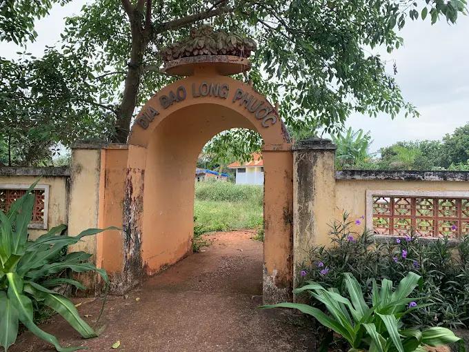 Lối vào Địa Đạo Long Phước