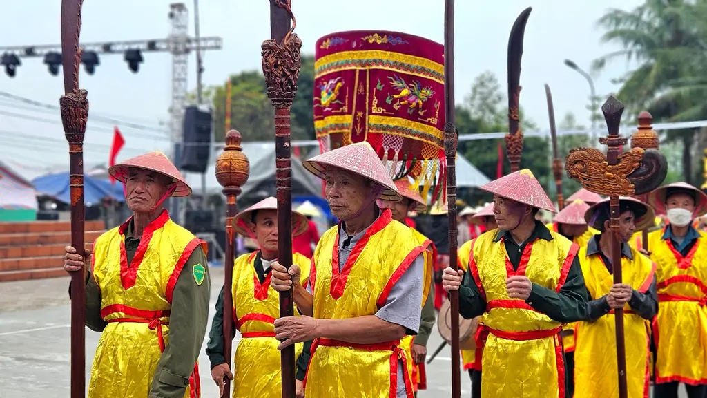 Đội nghi lễ Lễ hội Đền Bạch Mã
