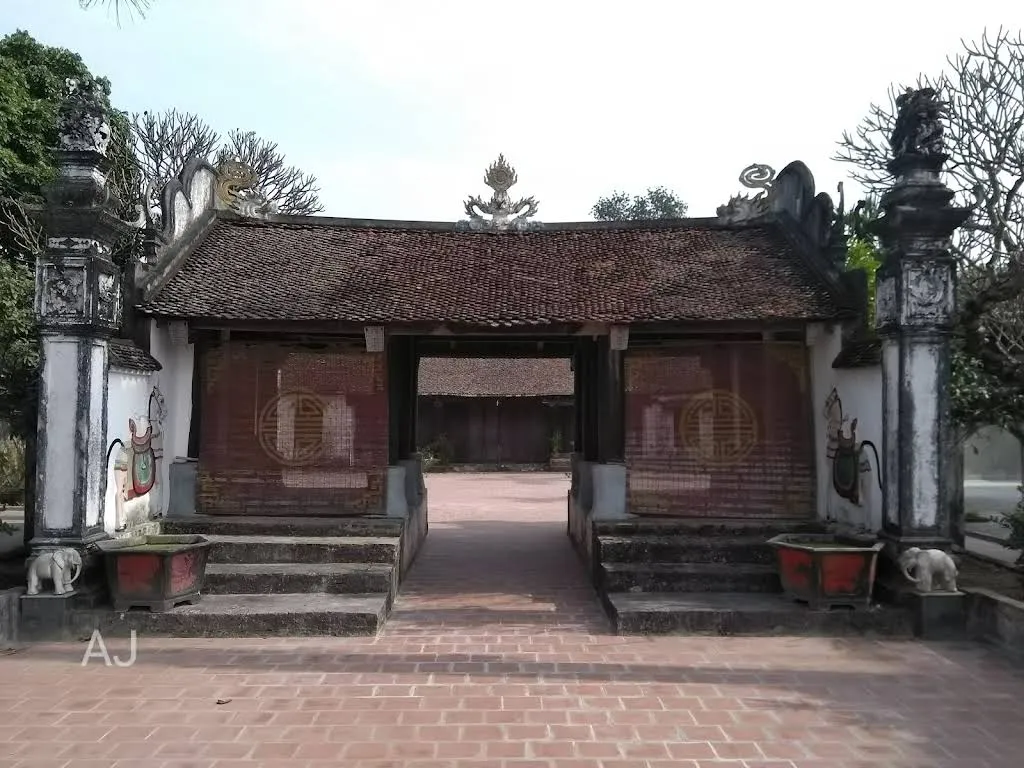 Không gian cảnh quan di tích Đình Xâm Động