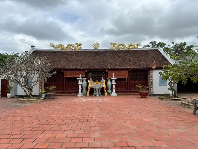 Cảnh quan Miếu Bảo Hà