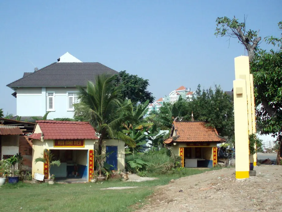 Quang cảnh tại Đình An Phú