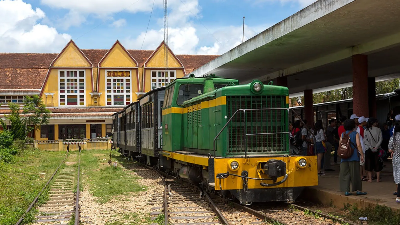 Không gian tại Ga Đà Lạt