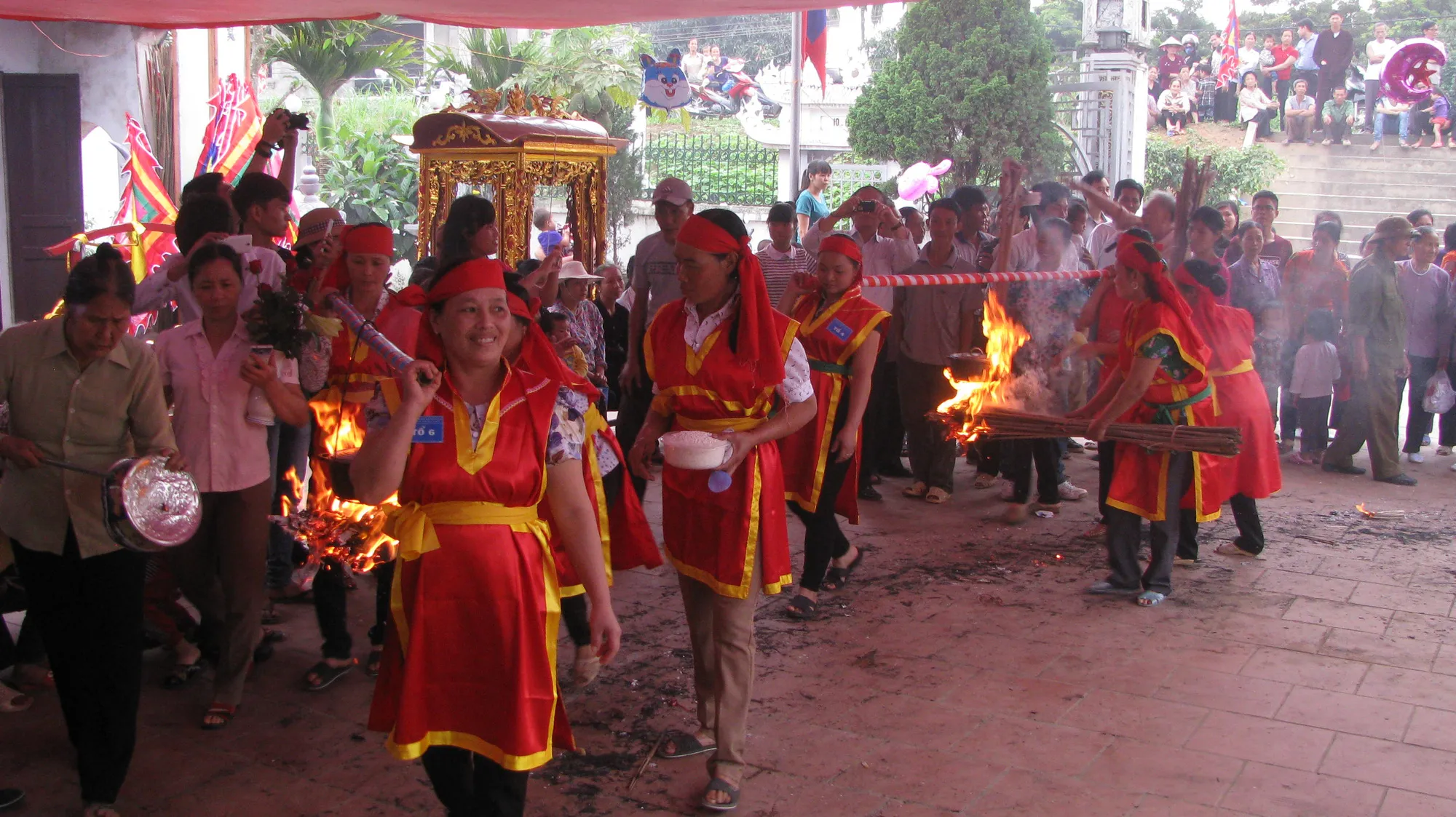 Nghi lễ tại Lễ hội đình Hạ Bì Hạ