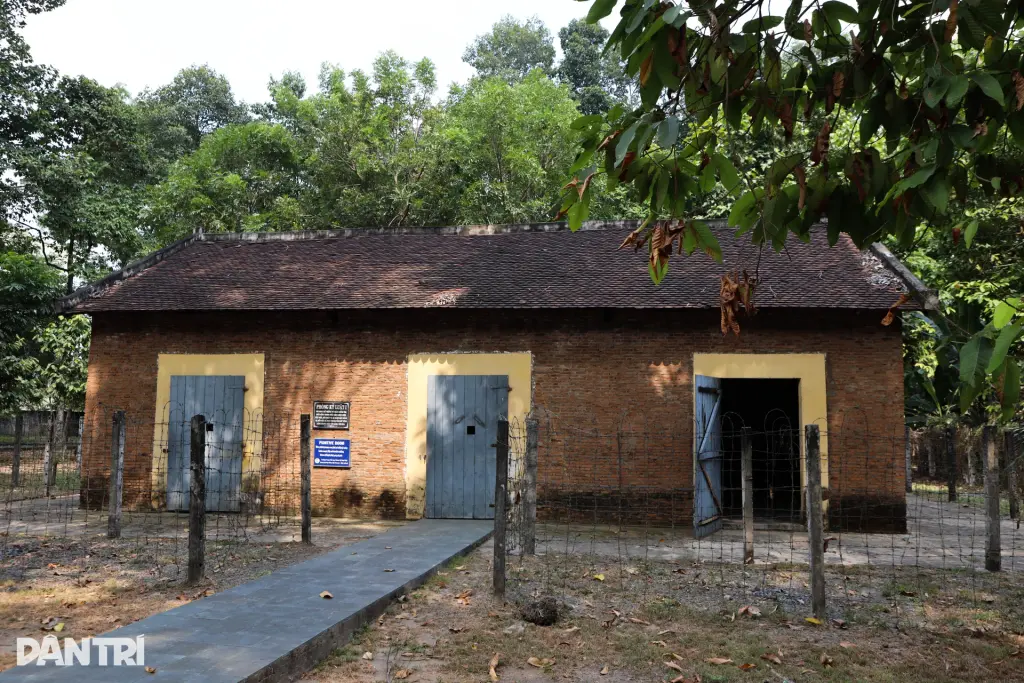 Cảnh quan Nhà tù Phú Lợi