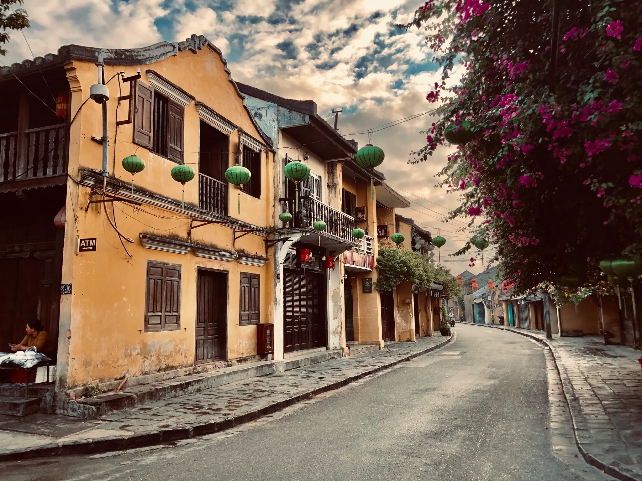 Bình minh phố cổ Hội An
