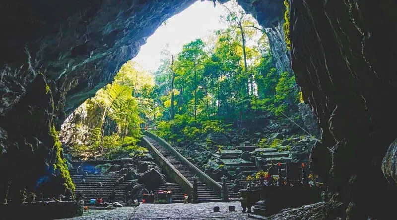 Cảnh quan di tích Chùa Trong