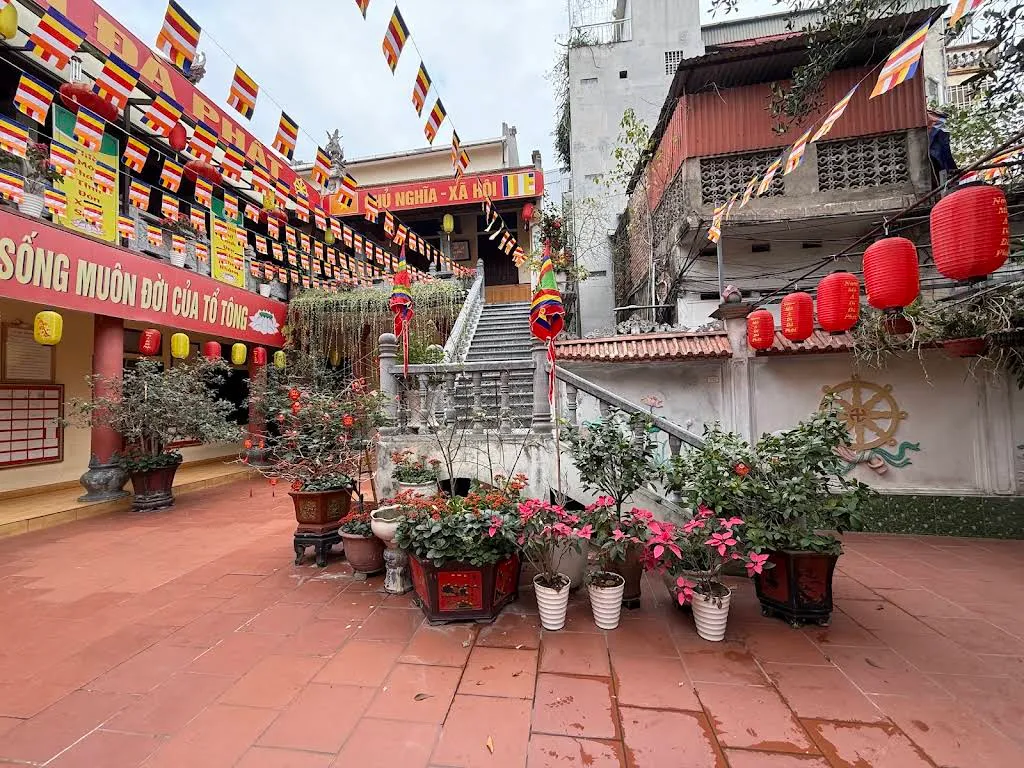 Công tam quan di tích Chùa Tam Huyền