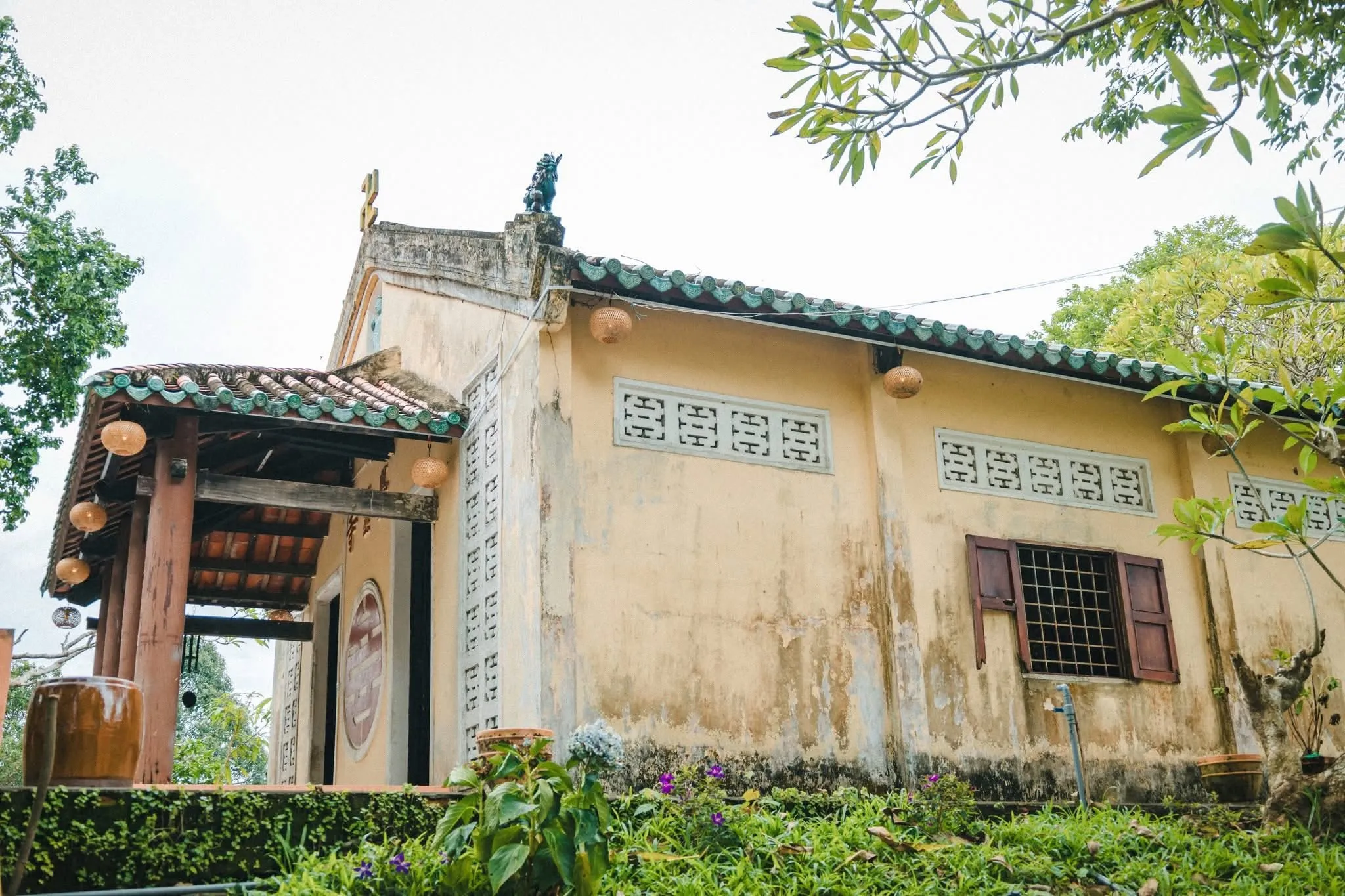 Không gian bình yên tại Chùa Giác Linh (Chùa Dơi)