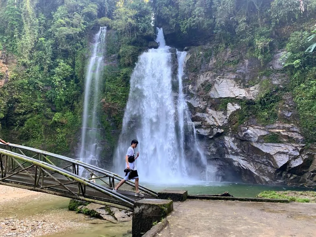Hình ảnh khu di tích Thác Tiên Đèo Gió