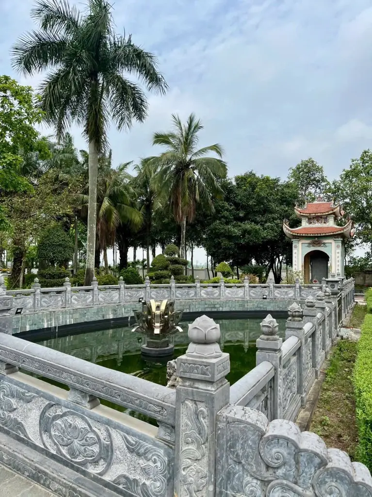 Cảnh quan tại Đền thờ Nguyễn Xí
