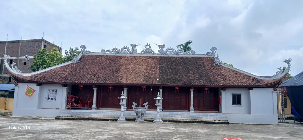 Đình làng Lương Xá