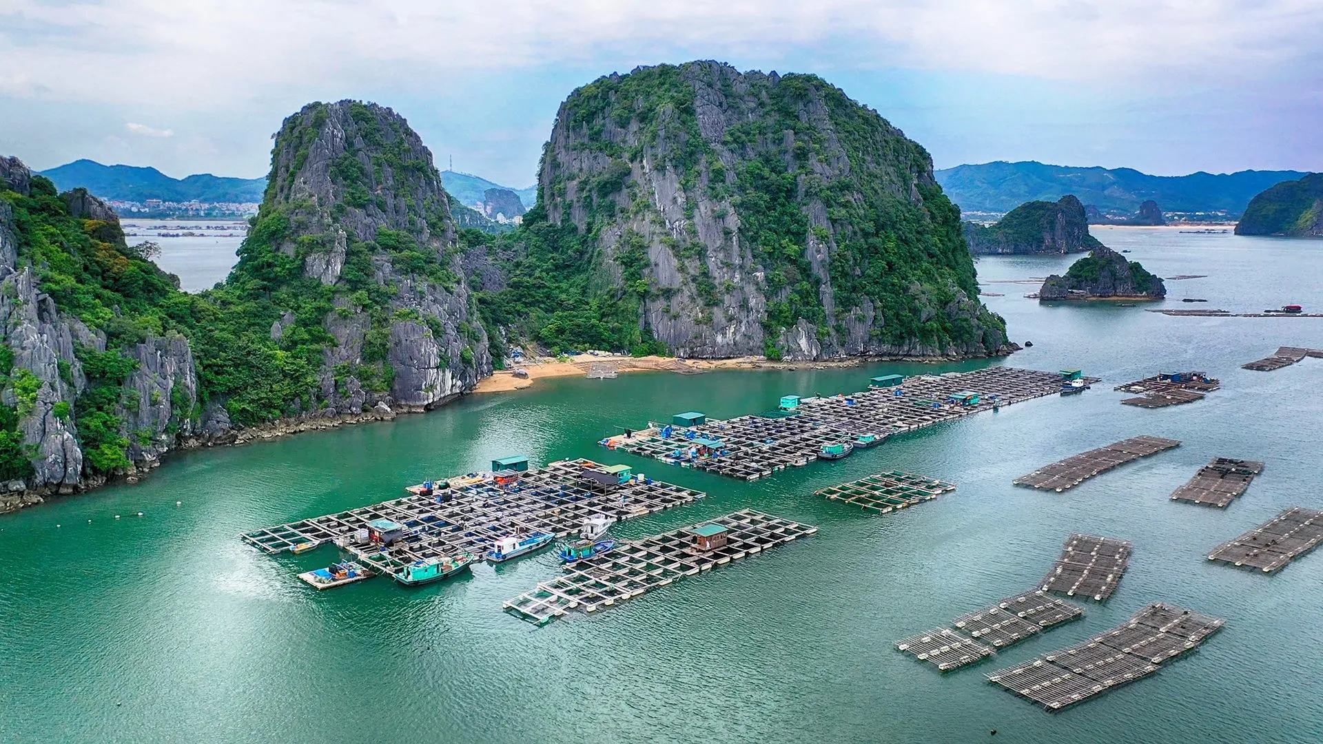Không gian cảnh quan tại Di tích thương cảng Vân Đồn