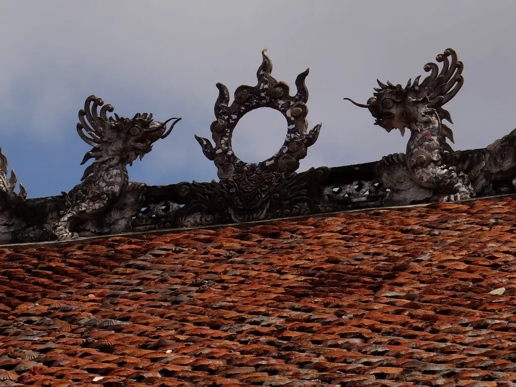 Kiến trúc mái Đình Dư Hàng