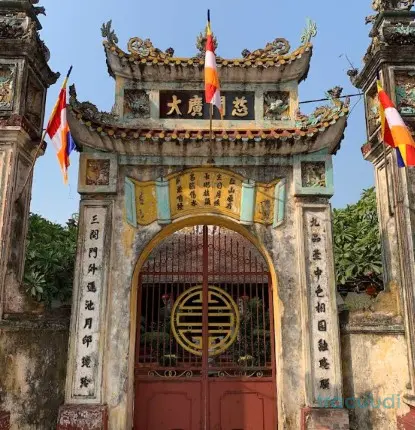 Cổng Chùa Triều Khúc