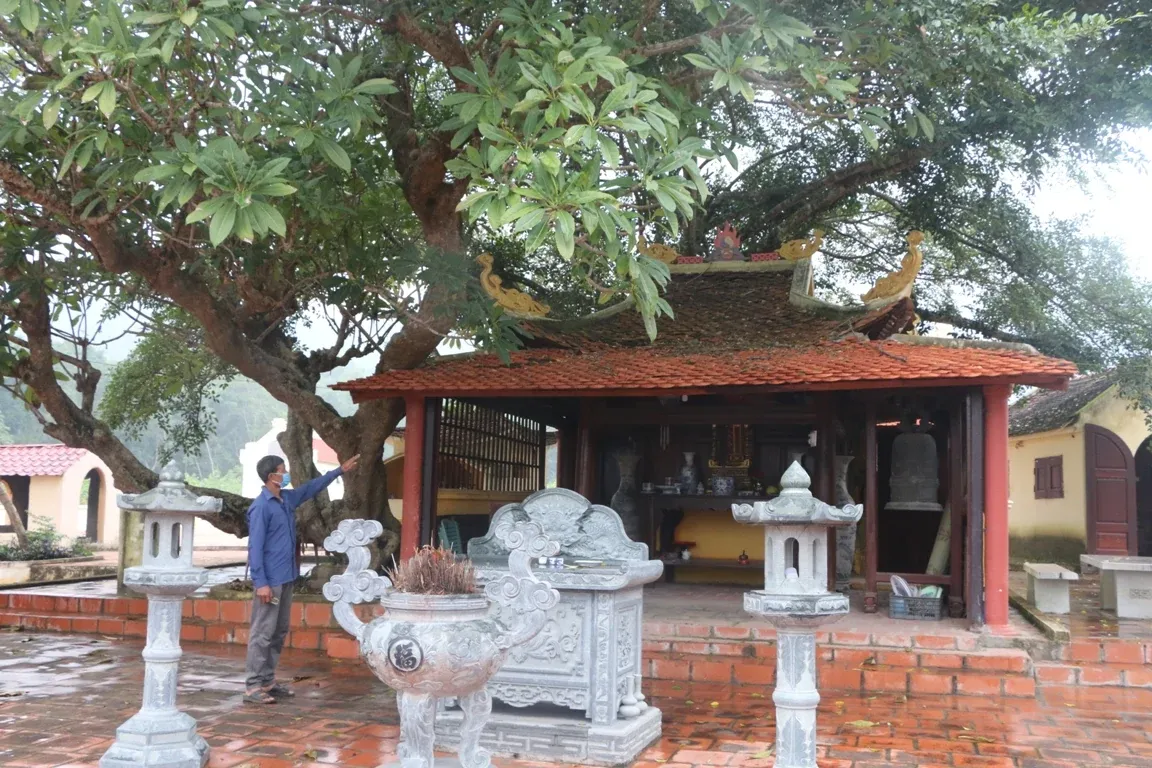 Không gian tại Lăng Đa Bút