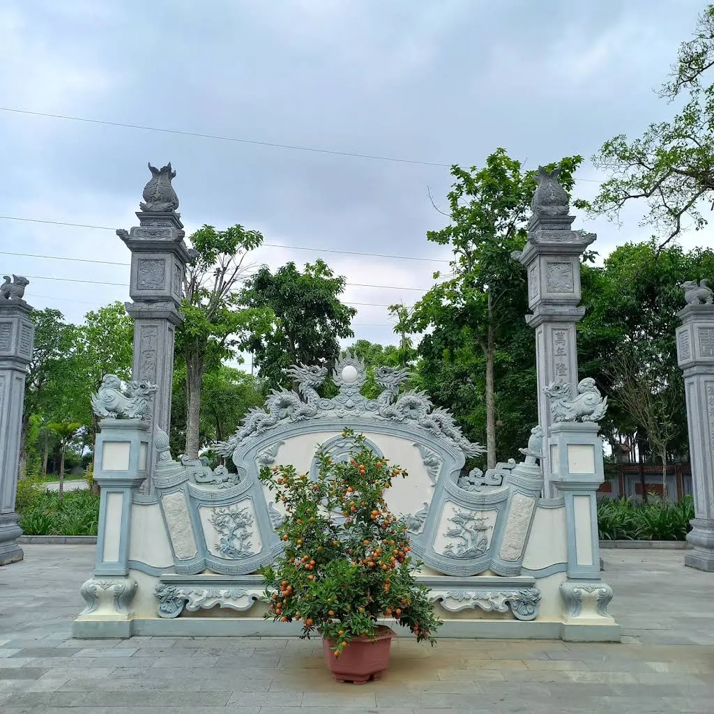 Cảnh quan di tích Đền Hạ