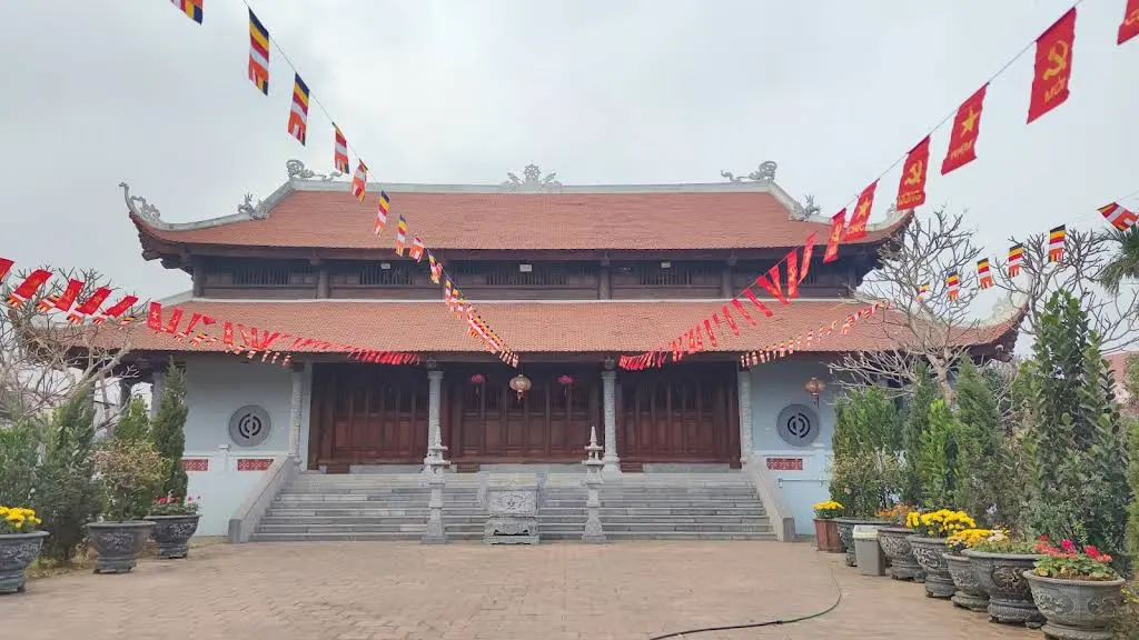 Cảnh quan Chùa Báo Ân