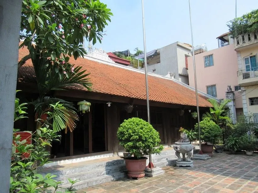 Cảnh quan di tích Đình Đại - Bạch Mai