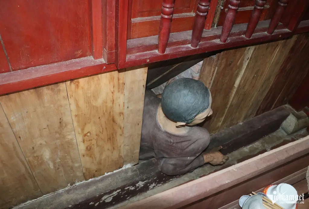 Lối ra vào hầm bí mật Nhà má Tám Nhung
