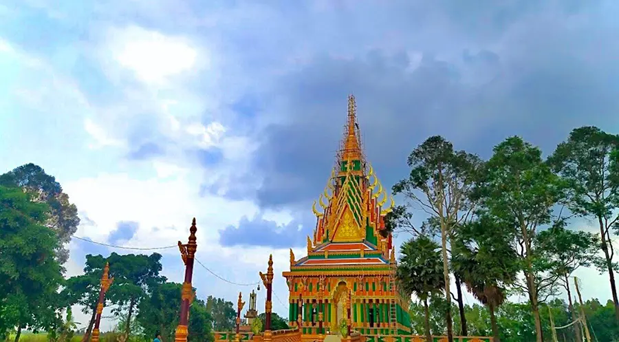 Cảnh quan Chùa Cao Dân