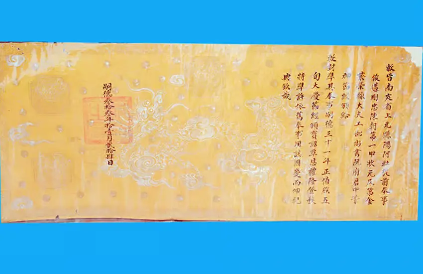Sắc phong cổ tại khu mộ và đền thờ Nguyễn Lỗi