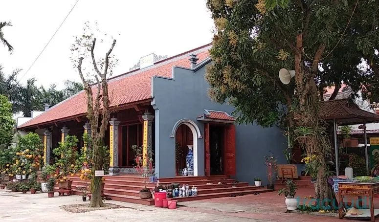 Cảnh quan Chùa Văn Điển