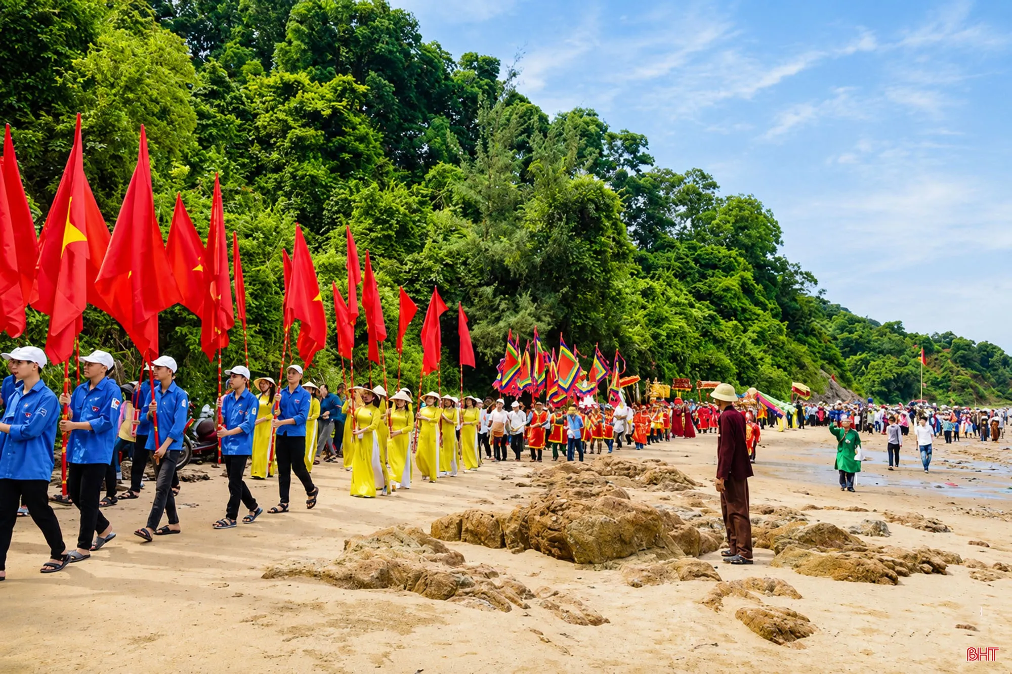 Lễ rước tại Lễ hội đền Lê Khôi (hay Lễ hội đền Chiêu Trưng)