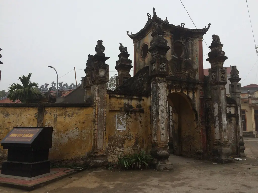 Công đình Gia Khánh