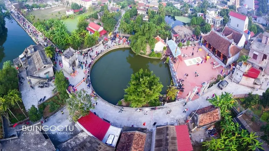 Toàn cảnh Lễ hội Đình Cả