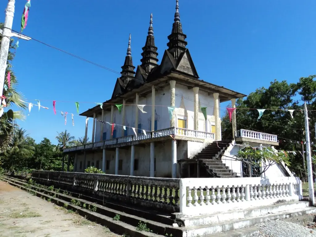 Chính điện Chùa Tầm Vu