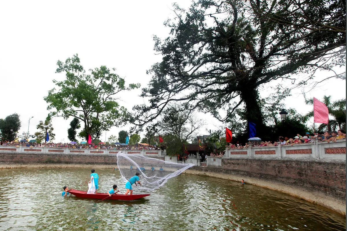 Lễ Đả Ngư tại Hội làng Lệ Mật