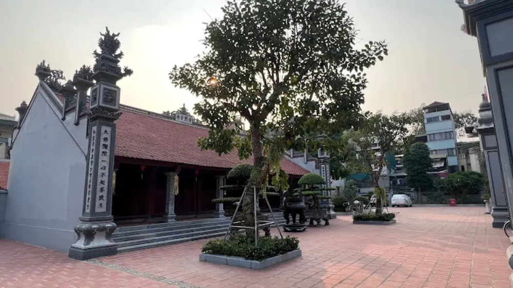 Không gian Chùa Thanh Nhàn