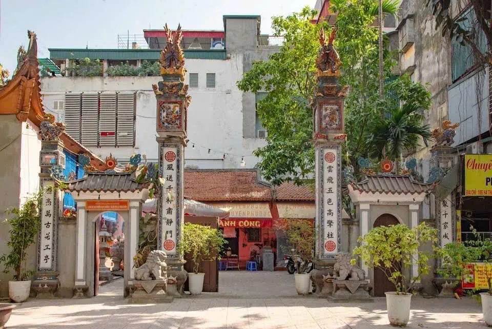 Không gian cảnh quan di tích Đình Thành Công