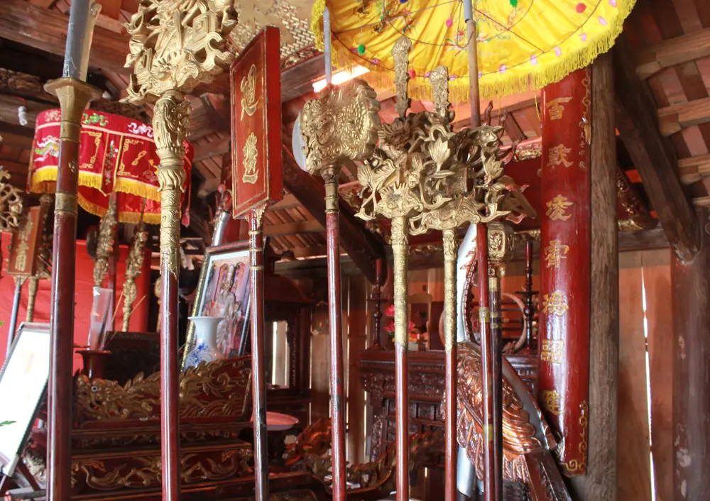 Không gian bên trong Đình Bồng Lai