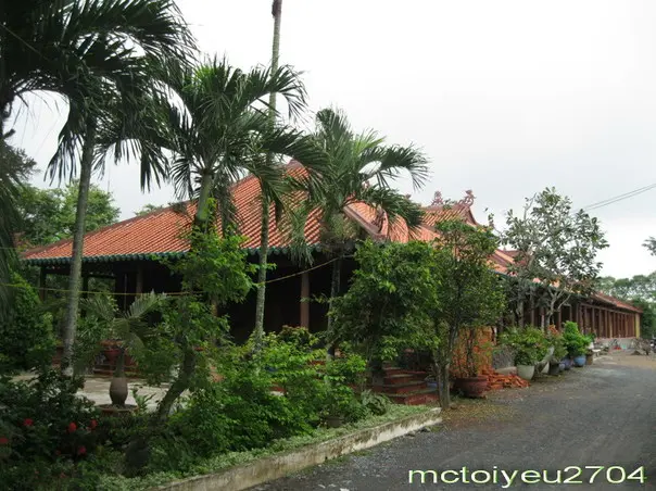 Quang cảnh tại Chùa Tôn Thạnh