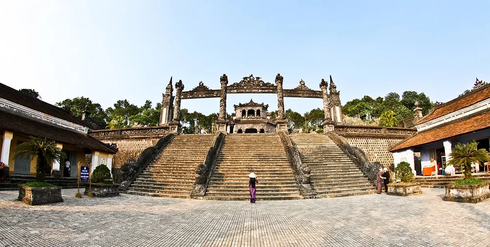 Kiến trúc, cảnh quan lăng Khải Định (Ứng Lăng)