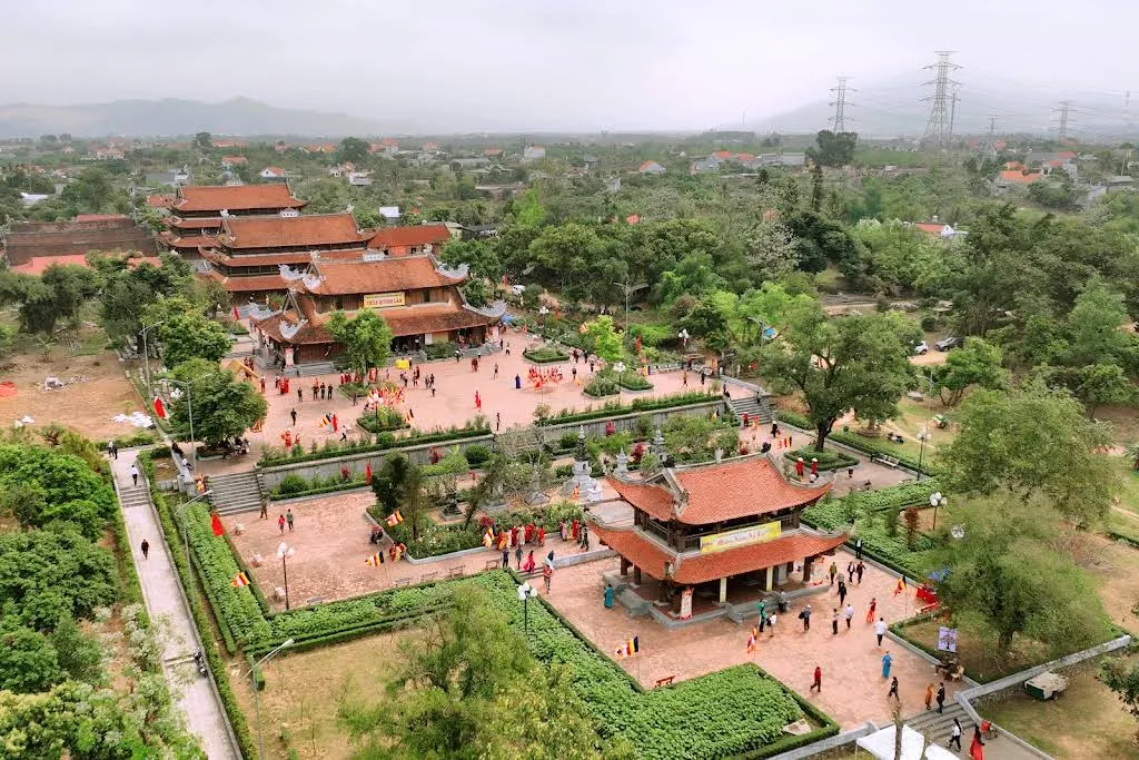 Cảnh quan di tích Chùa Quỳnh Lâm, Đông Triều