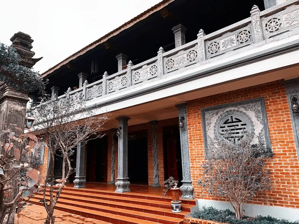 Cảnh quan Chùa Đức Hậu