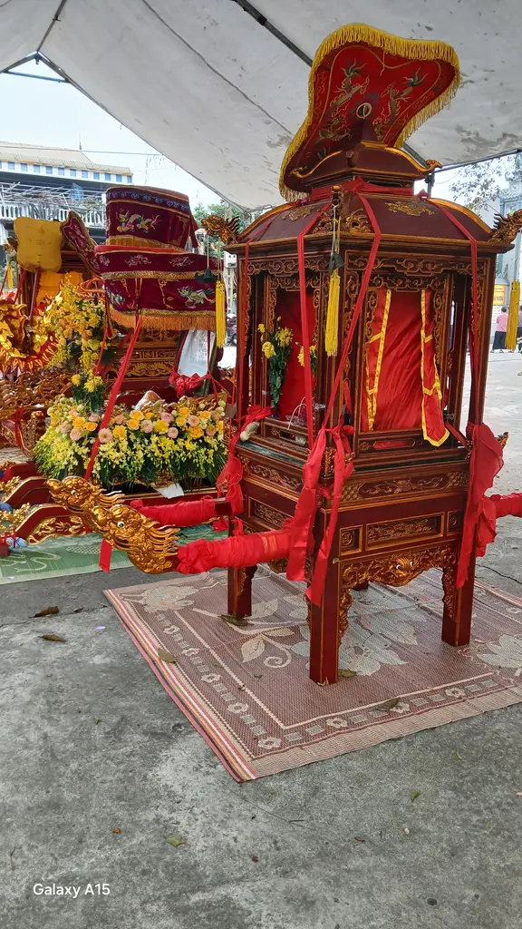 Kiệu long đình làng Bài Trượng